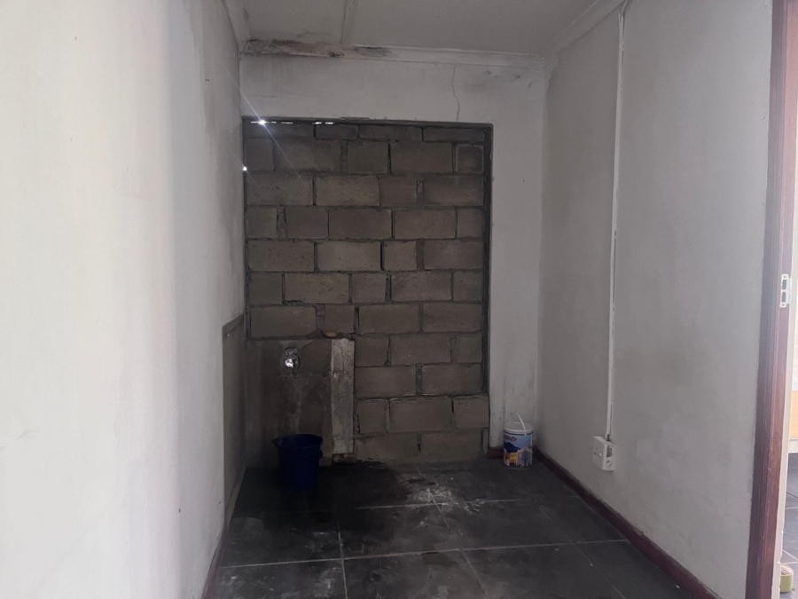 3 Bedroom Property for Sale in Gaylee Western Cape